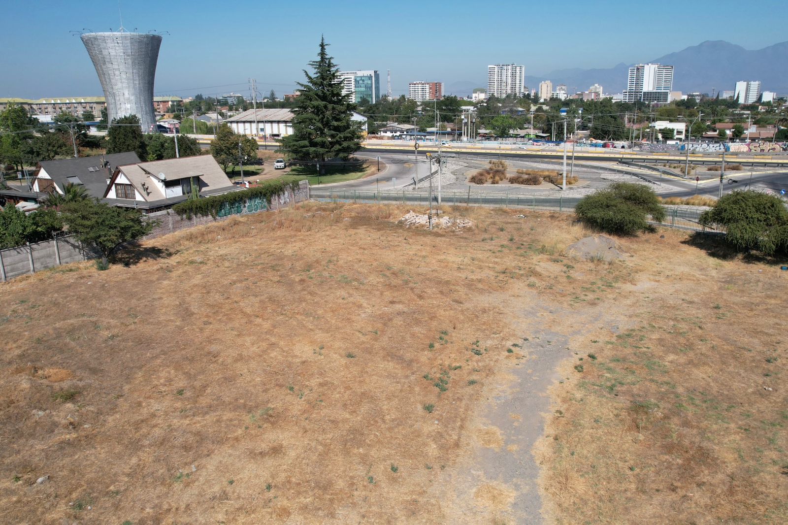 Entregan terreno a empresa que construirá el Centro Teletón de la Región de O´Higgins